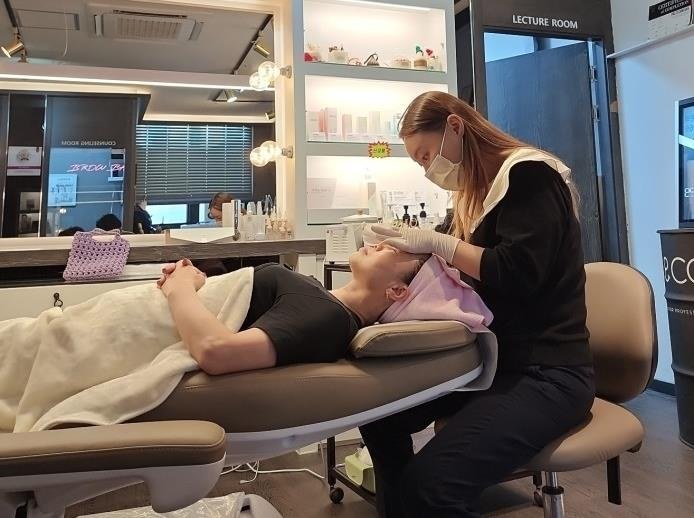 Care session at J&CO clinic in Seoul